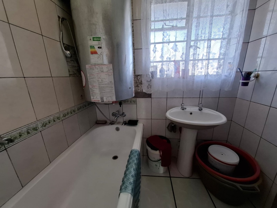 2 Bedroom Property for Sale in Navalsig Free State